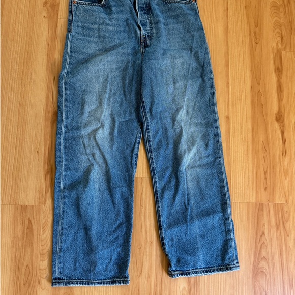 Levi’s Ribcage Straight Ankle Blue Jeans - Picture 3 of 5